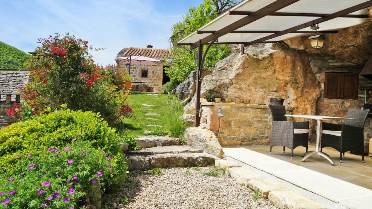Le Colombier Saint-Veran La Roque-Sainte-Marguerite Exterior foto